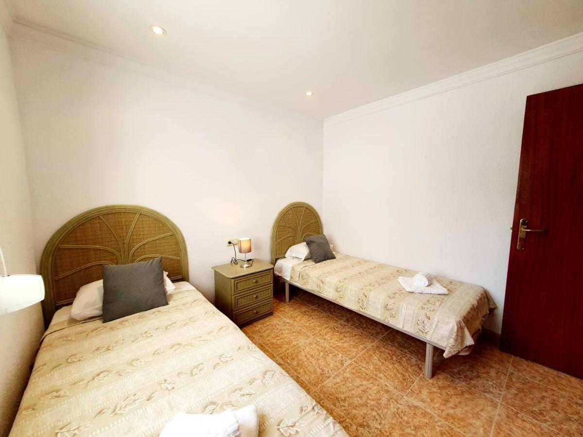 Luna Beach Seafront Marbella Luaran gambar