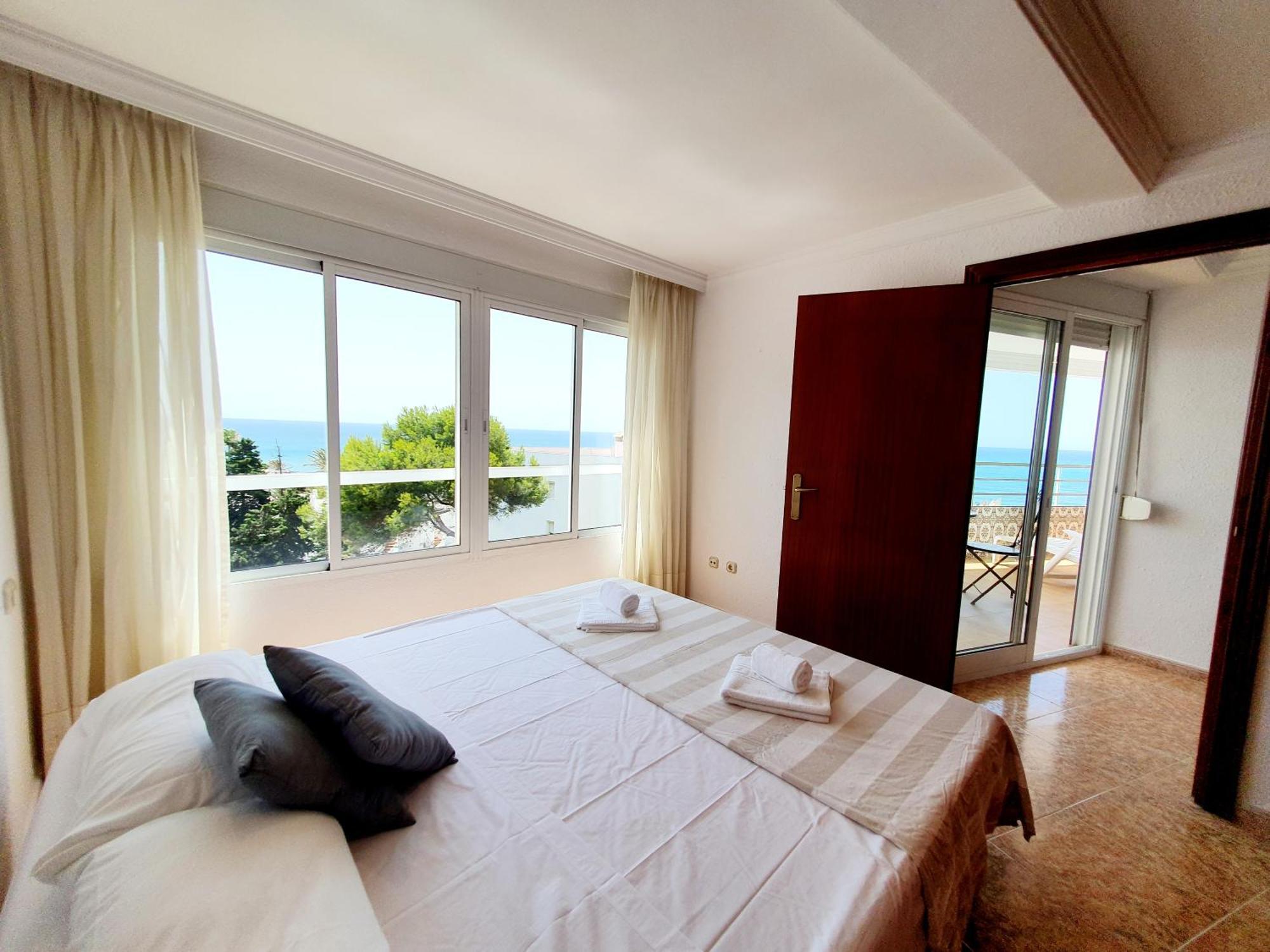 Luna Beach Seafront Marbella Luaran gambar